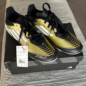Adidas Messi F50 League FG/MG soccer cleats size 6